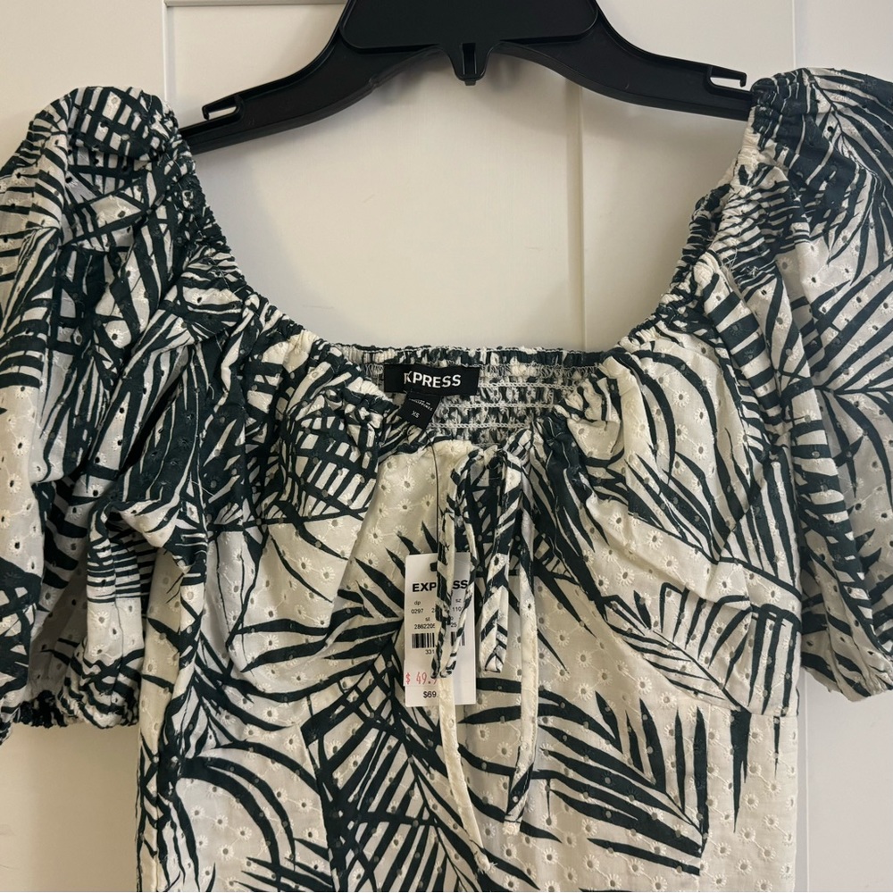 Express Bodysuit - Picture 2 of 5